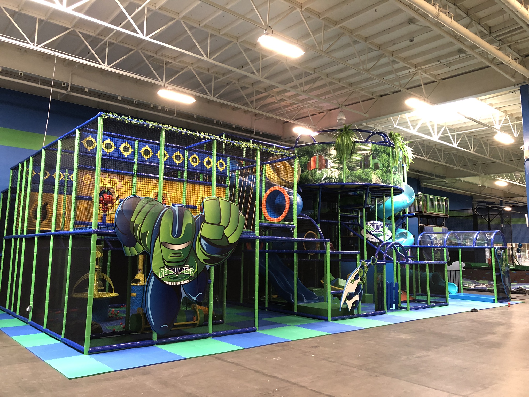 Rebounderz (Sacramento, CA) - Indoor Playgrounds International